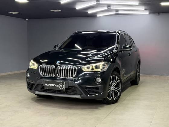 BMW X1 2.0 16V TURBO ACTIVEFLEX SDRIVE20I GP 4P AUTOMÁTICO BMW X1 2.0 16V TURBO ACTIVEFLEX SDRIVE20I GP 4P AUTOMÁTICO
